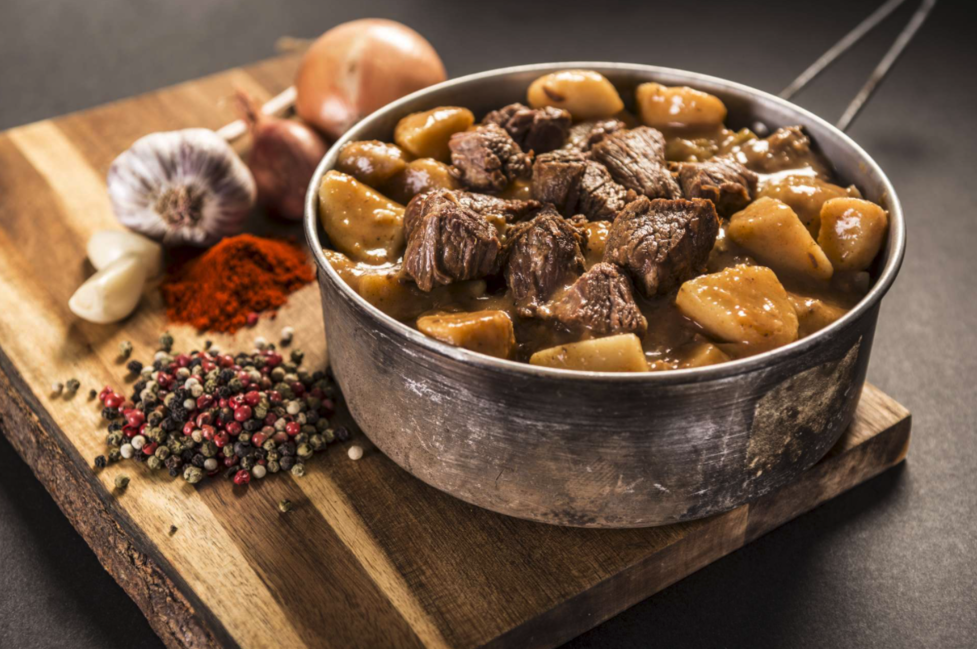 Adventure Menu говяджий гуляш з картоплею 400g