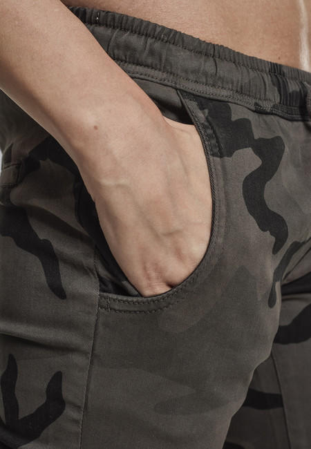 Urban Classics спортивні штани, dark camo