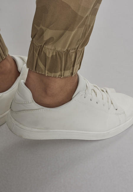 Urban Classics спортивні штани, camo