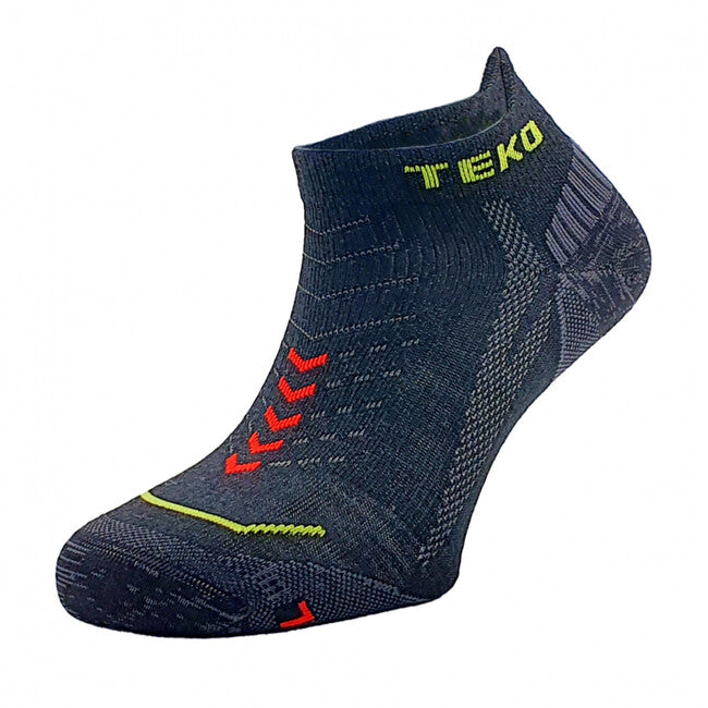 TEKO eco RUN 1.0 ULTRA низькі ультралегкі бігові merino шкарпетки, чорні