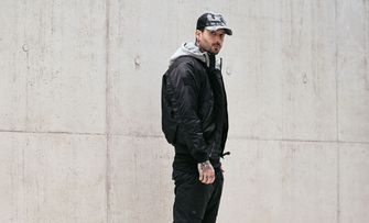 Brandit MA1 Куртка-бомбер з капюшоном, чорно-сірий